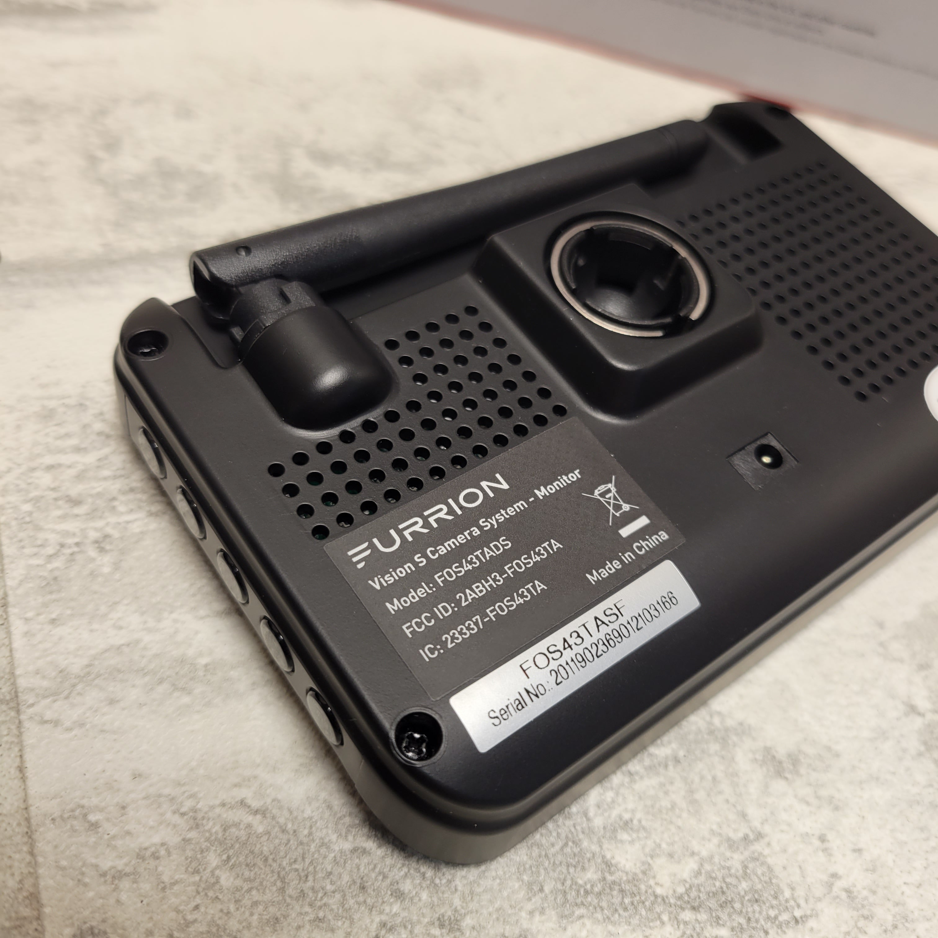 Furrion Vision S 4.3" Wireless RV Backup System & 1 Rear Sharkfin Camera *PARTS* (7902637621486)